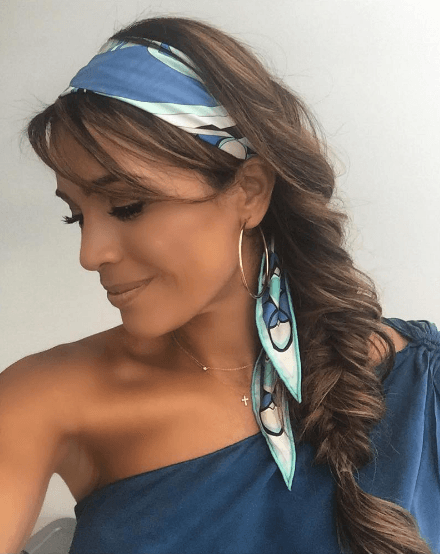 Hoy celebramos a nuestra guapa conductora Karla Martínez. Ella nació el 11 de mayo de 1976.