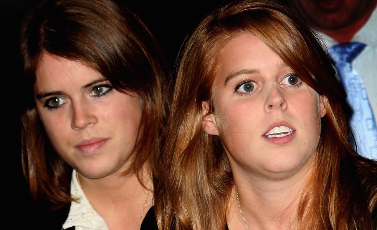 Otras de las marcas de estilo de Eugenie, aún desde muy pequeña, es el uso de un fuerte delineador negro en los ojos.