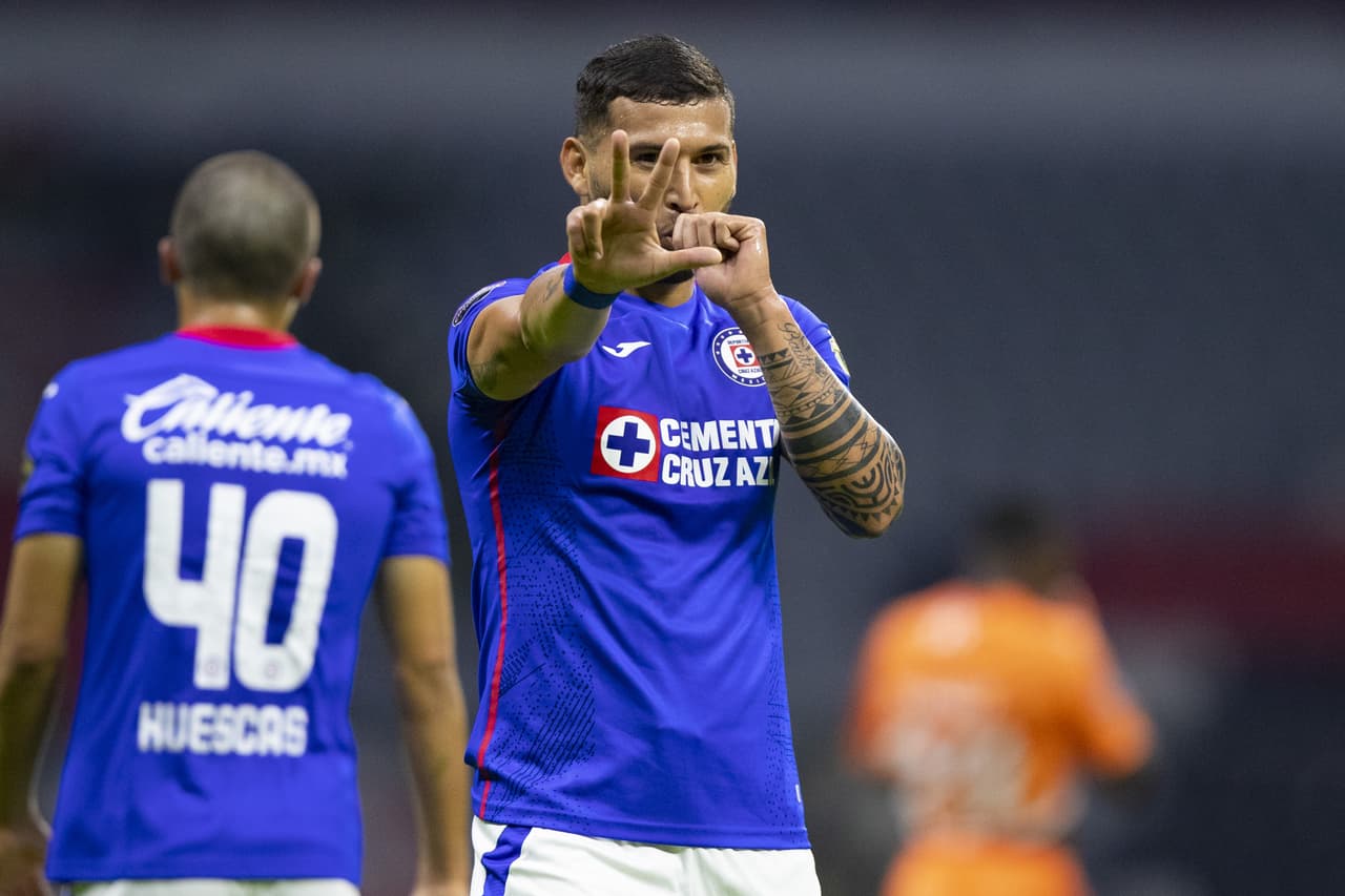 Llueven goles en la capital mexicana y con un marcador de 8-0 a favor, Cruz Azul elimina al Arcahaie de Haití en los octavos de final de la Concacaf Liga de Campeones.