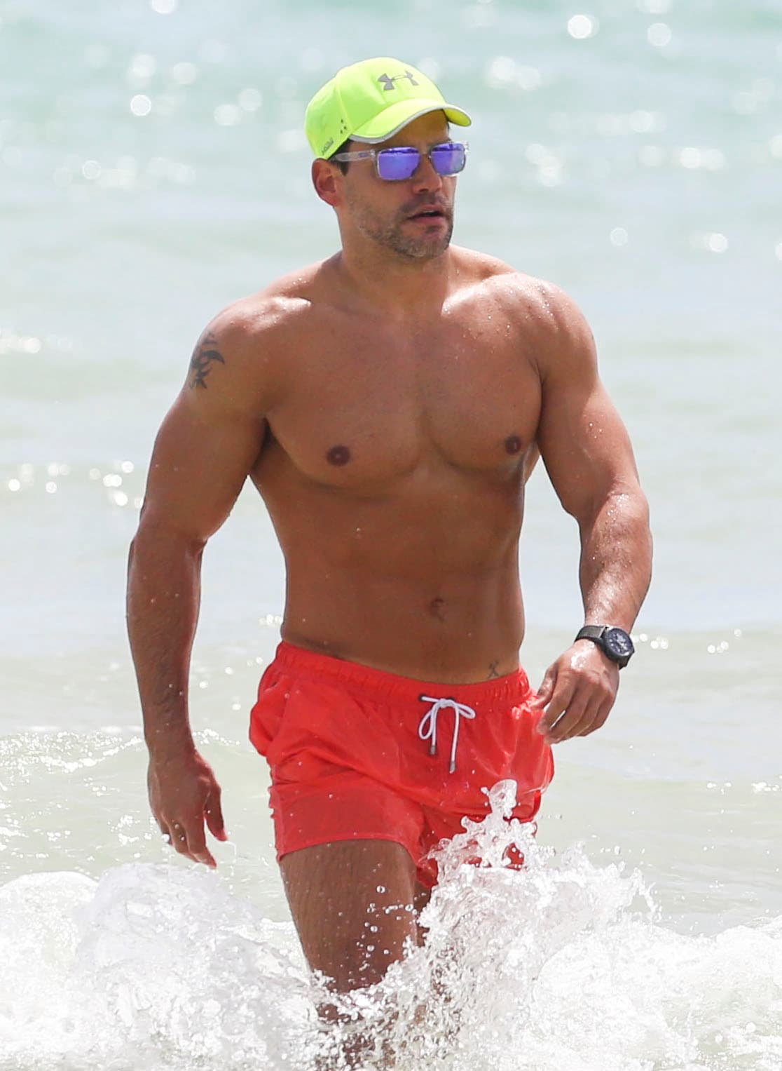 El actor demostró que sigue siendo un galanazo.