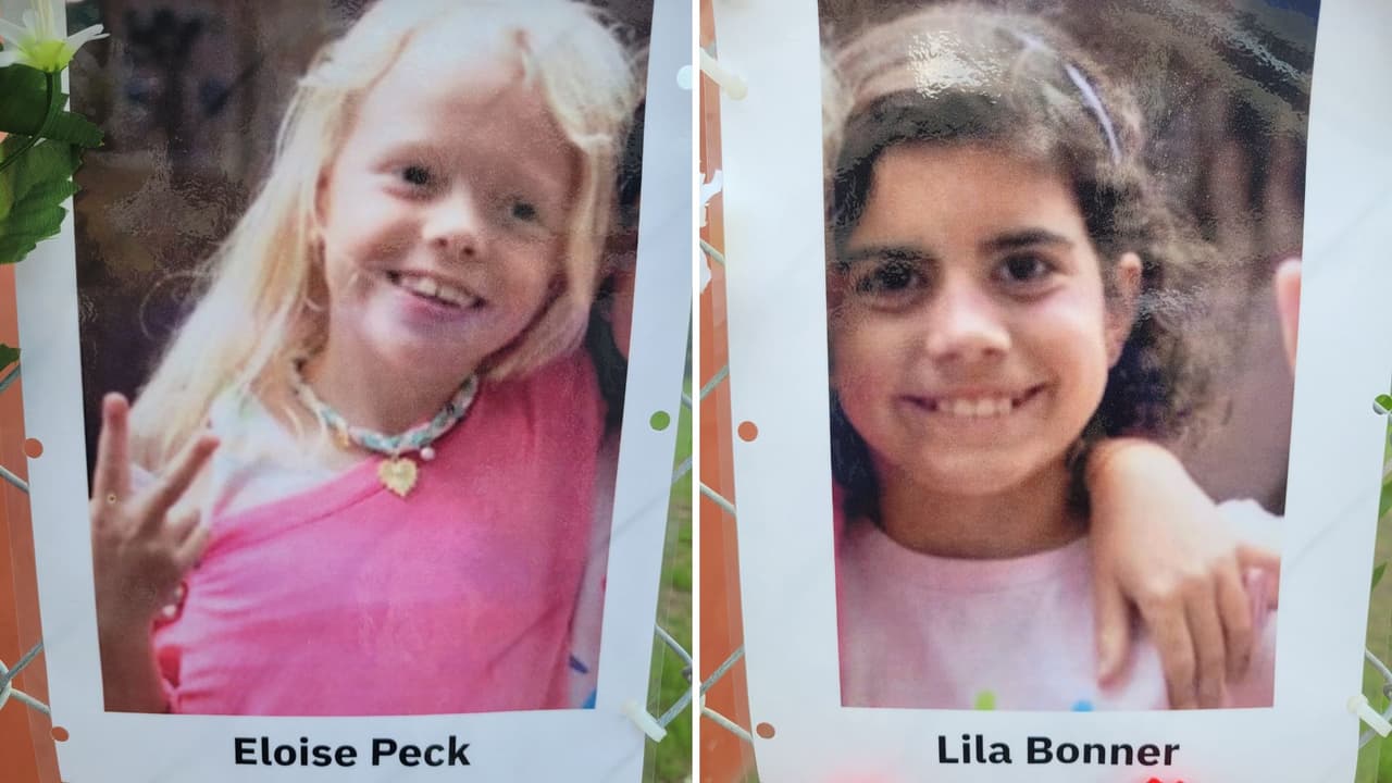 En la reja de un lote junto al río se colocaron las imágenes de las víctimas mortales y de las personas que aún no han sido encontradas.
<br>