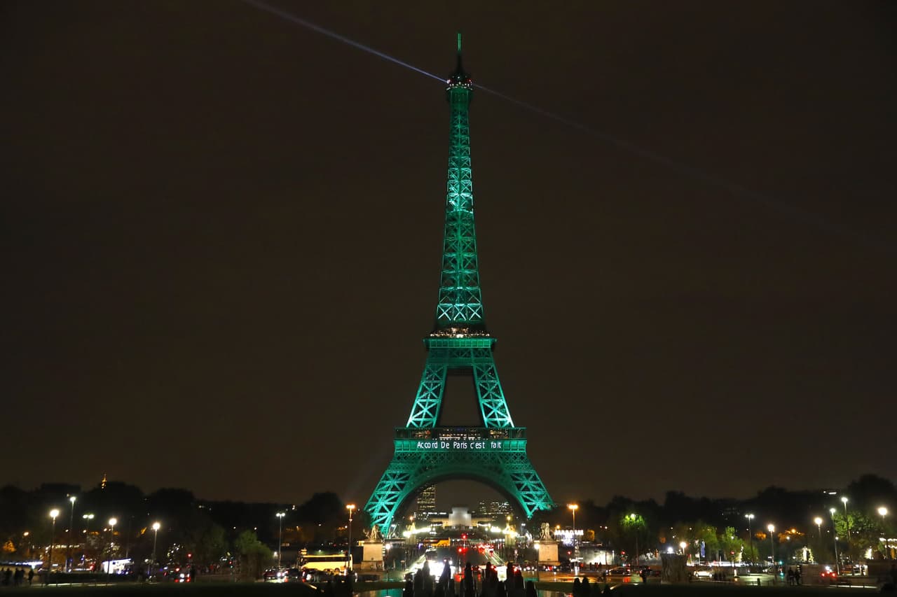 En respuesta a Trump, los alcaldes de Pittsburgh y París se unen para mostrar su compromiso contra el cambio climático