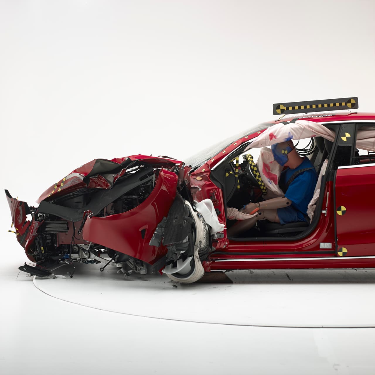 Tesla falla importante prueba de seguridad