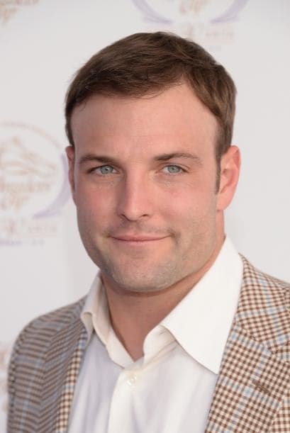 Wes Welker Mide 5 pies 9 pulgadas (1.75 m) Más videos de Chismes aquí.