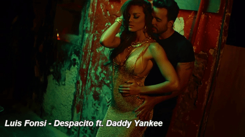 Aunque 
<b>Luis Fonsi</b> no fue quien la pidió, la participación de la modelo resultó un gran acierto.