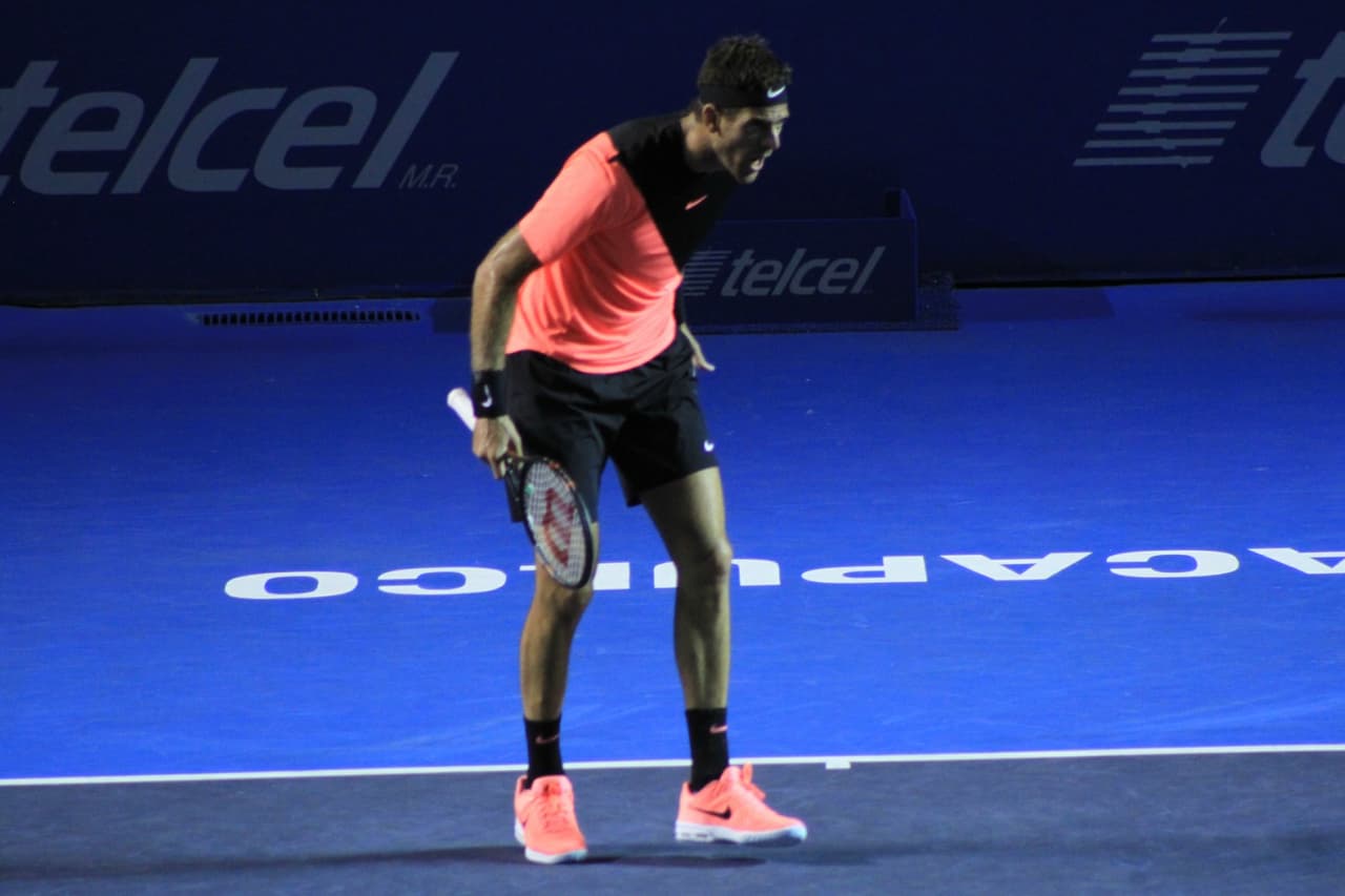 Hasta antes del último punto, Del Potro tuvo mínimas muestras de expresividad. Esta fue la más fuerte, cuando desperdició un punto para ganar el primer set.