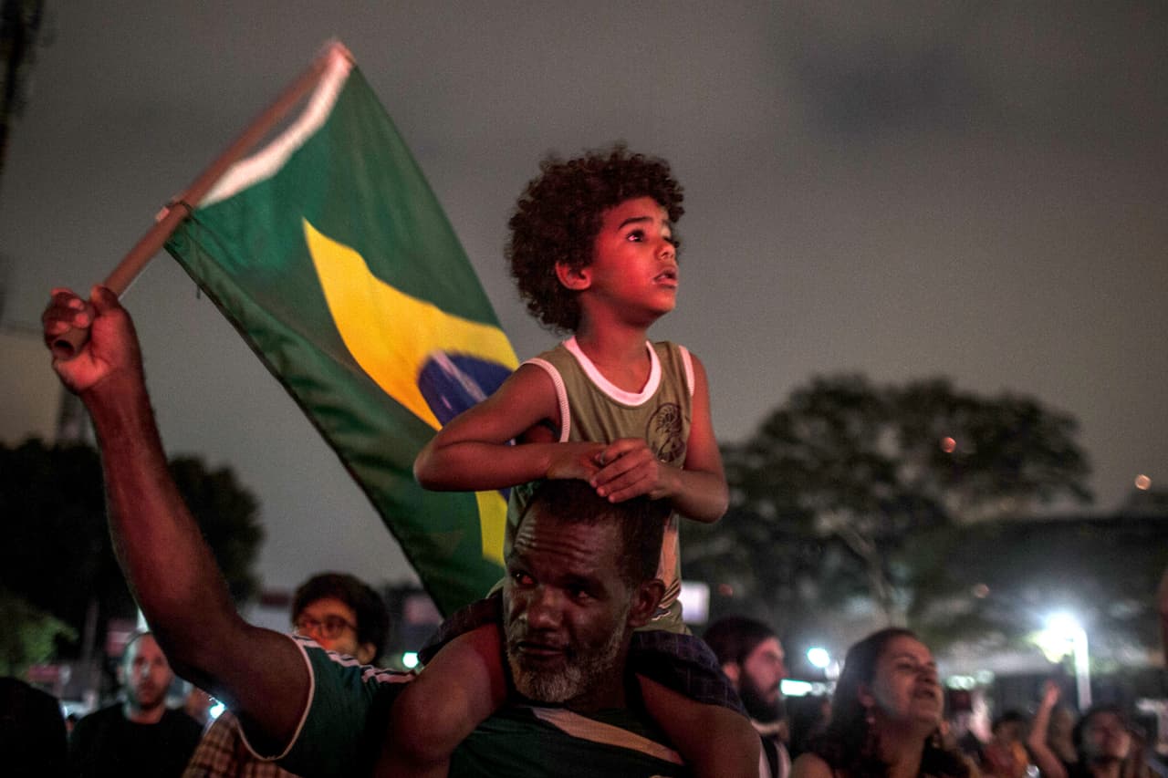 SAO PAULO, BRAZIL - SEPTEMBER 29: Women protest against the far-rights presidential candidate on September 29, 2018 in Sao Paulo, Brazil. The protests occurred simultaneously in several Brazilian cities, against Jair Bolsonaro, the far rights presidential candidate. Protests included an internet campaign (#elenão and #himnot) which was joined by many women from various countries. Corinthians fans, Brazil's biggest soccer team, and other social groups also joined. (Photo by Victor Moriyama/Getty Images)