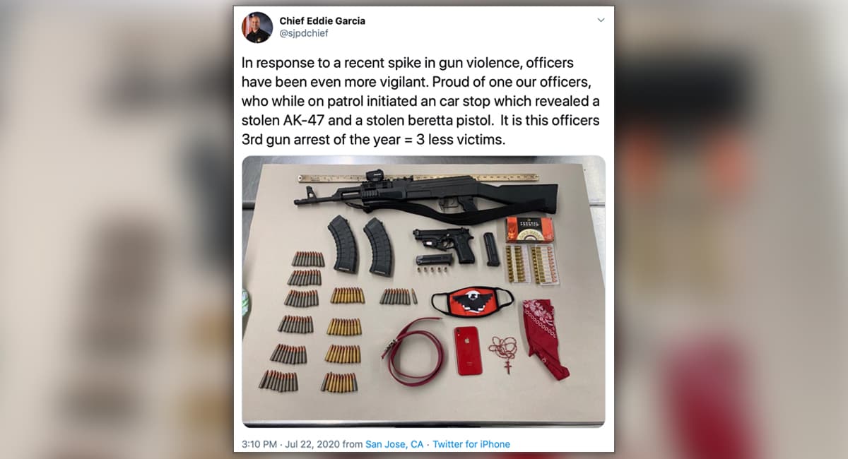 Indigna tuit de la Policía que vincula decomiso de armas con rosario y símbolo del movimiento obrero