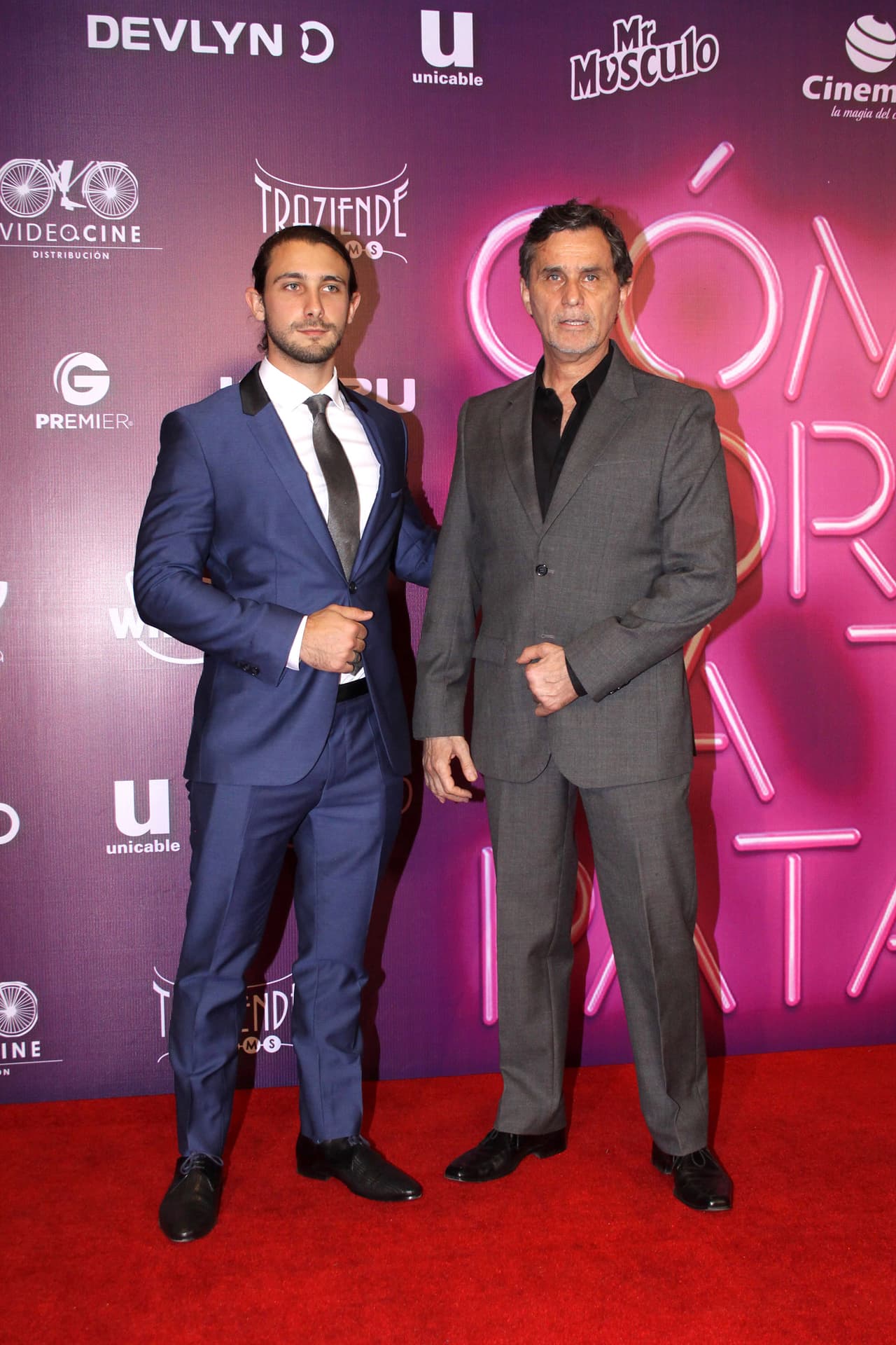 Sin embargo, negó que esta fuera la causa de su ausencia en la presentación de la obra.