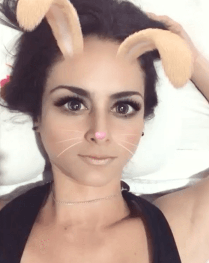 Desde los 4 años su pasión es el baile, por eso tiene su propia academia.