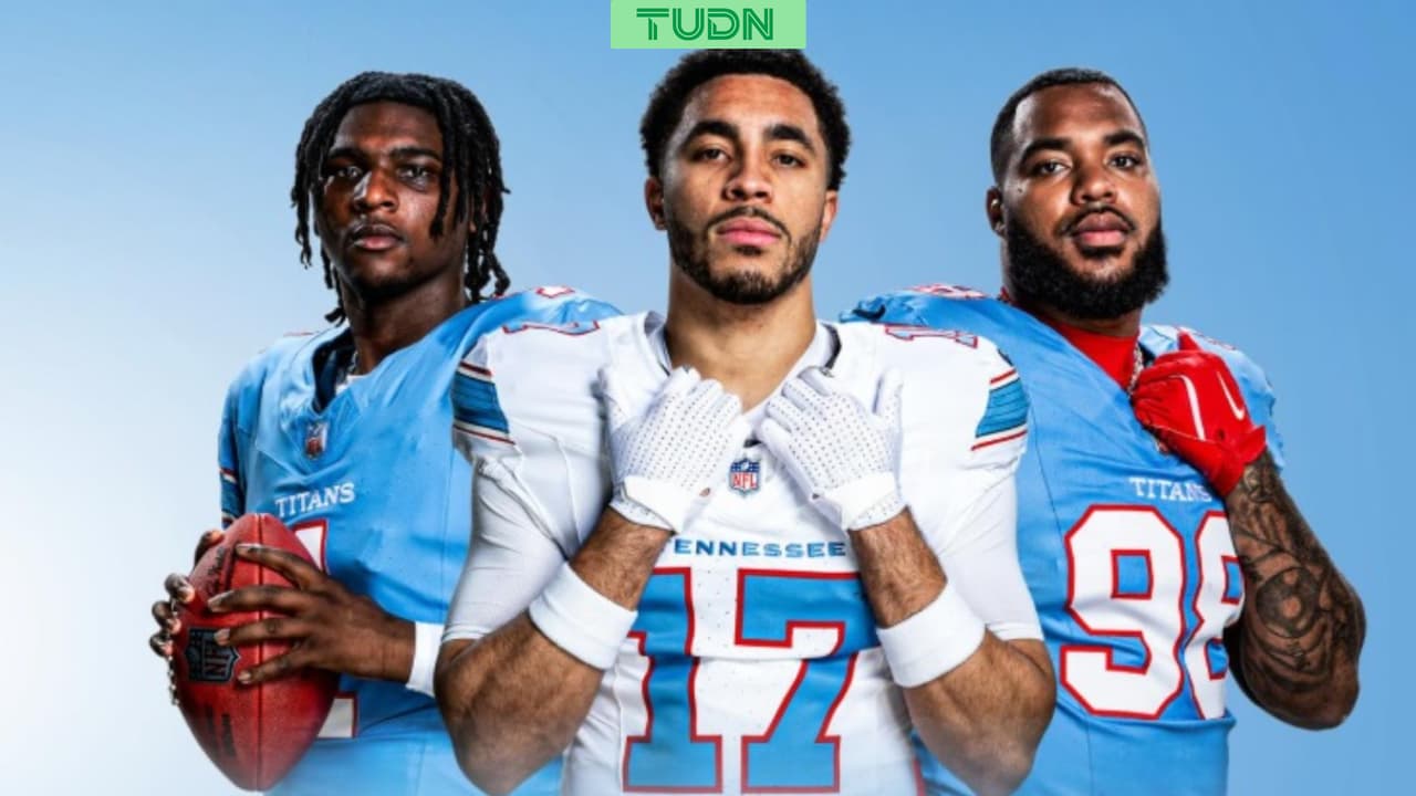 ¡Es hermoso! Titans rinde homenaje a los Oilers