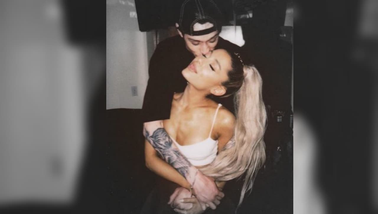 Ariana Grande se compromete con Pete Davidson, a los pocos días de confirmar su relación 💍