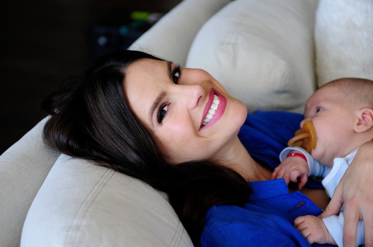 La reina de Nuestra Belleza Latina nos abrió las puertas de su casa y compartió momentos de su bebé, Lucas.