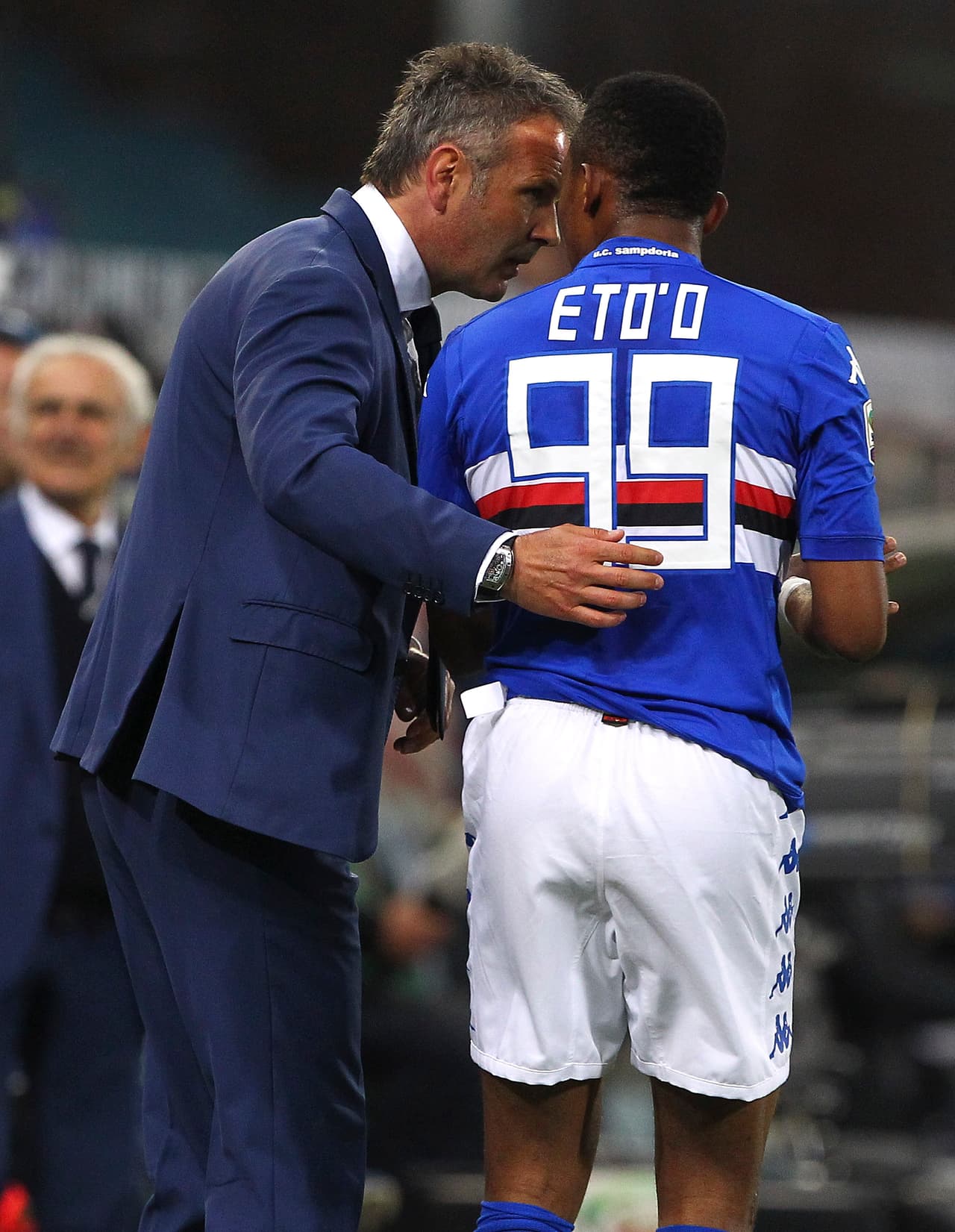En 2014, fichó por el Everton y al poco tiempo llegó a la Sampdoria de Sinisa Mihajlovic. En dos temporadas solamente metió cinco goles oficiales.