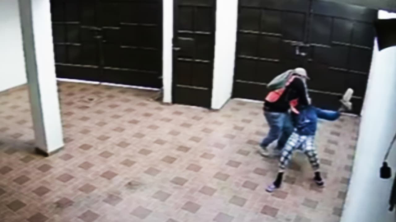 México: mujer es víctima de asalto y violencia en su propio hogar y ahora recibe amenazas