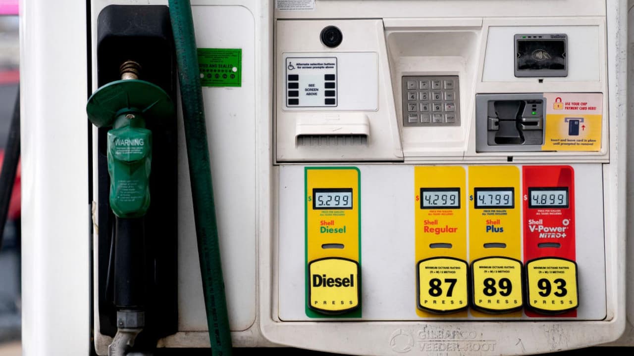 Precios de la gasolina en Virginia siguen rompiendo récords: te contamos cómo ahorrar combustible