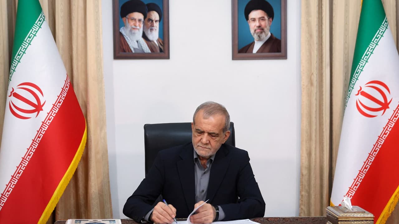 Irán podría invitar a la Agencia Nuclear a inspeccionar sitios nucleares tras forma de acuerdo de EEUU