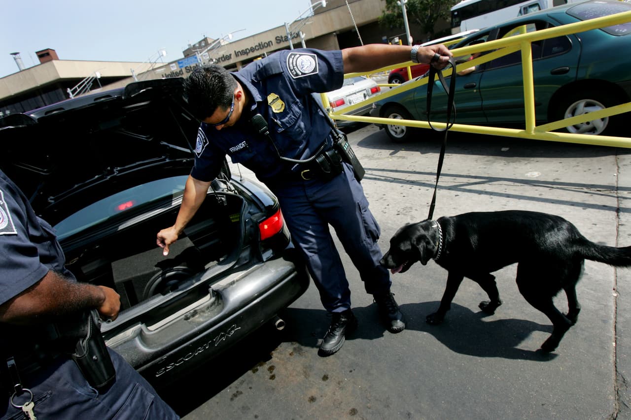 Arrestan con droga en la frontera al hijo de un político mexicano y asegura que es una 'mula ciega'