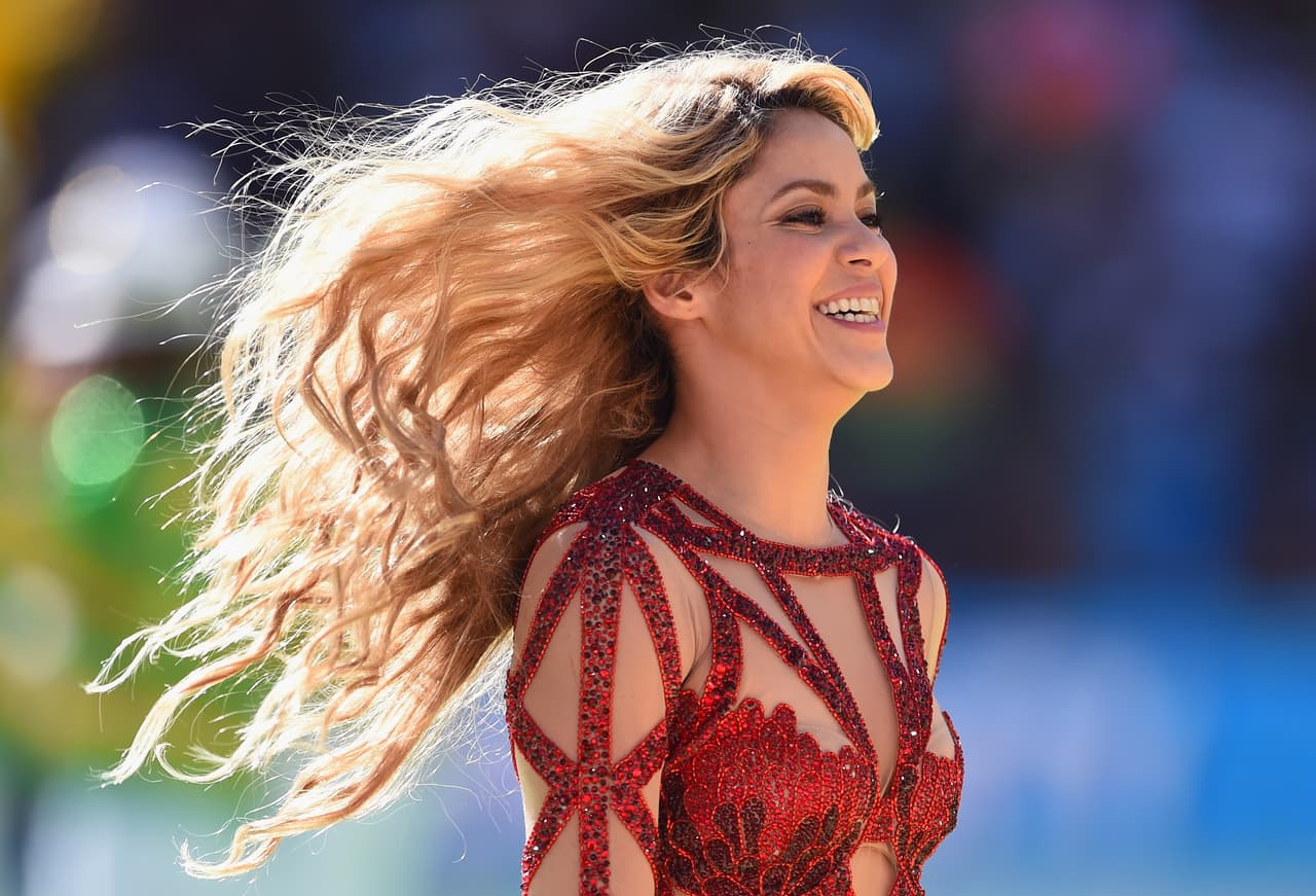 Shakira postpones "El Dorado Tour" for later date due to health reasons