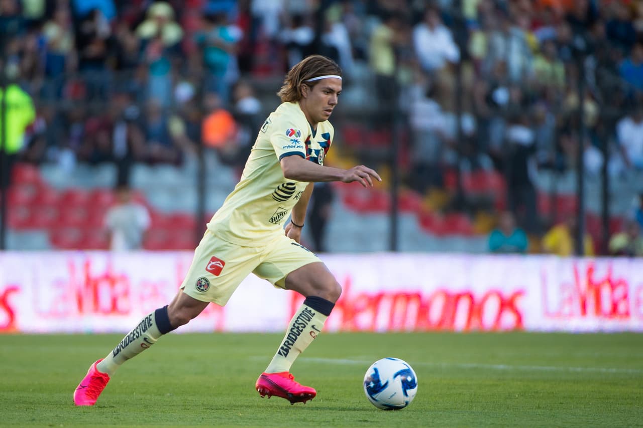 Sin embargo, el equipo de Coapa está a solo tres puntos del líder León y con una plantilla capaz de sacar el barco a flote.