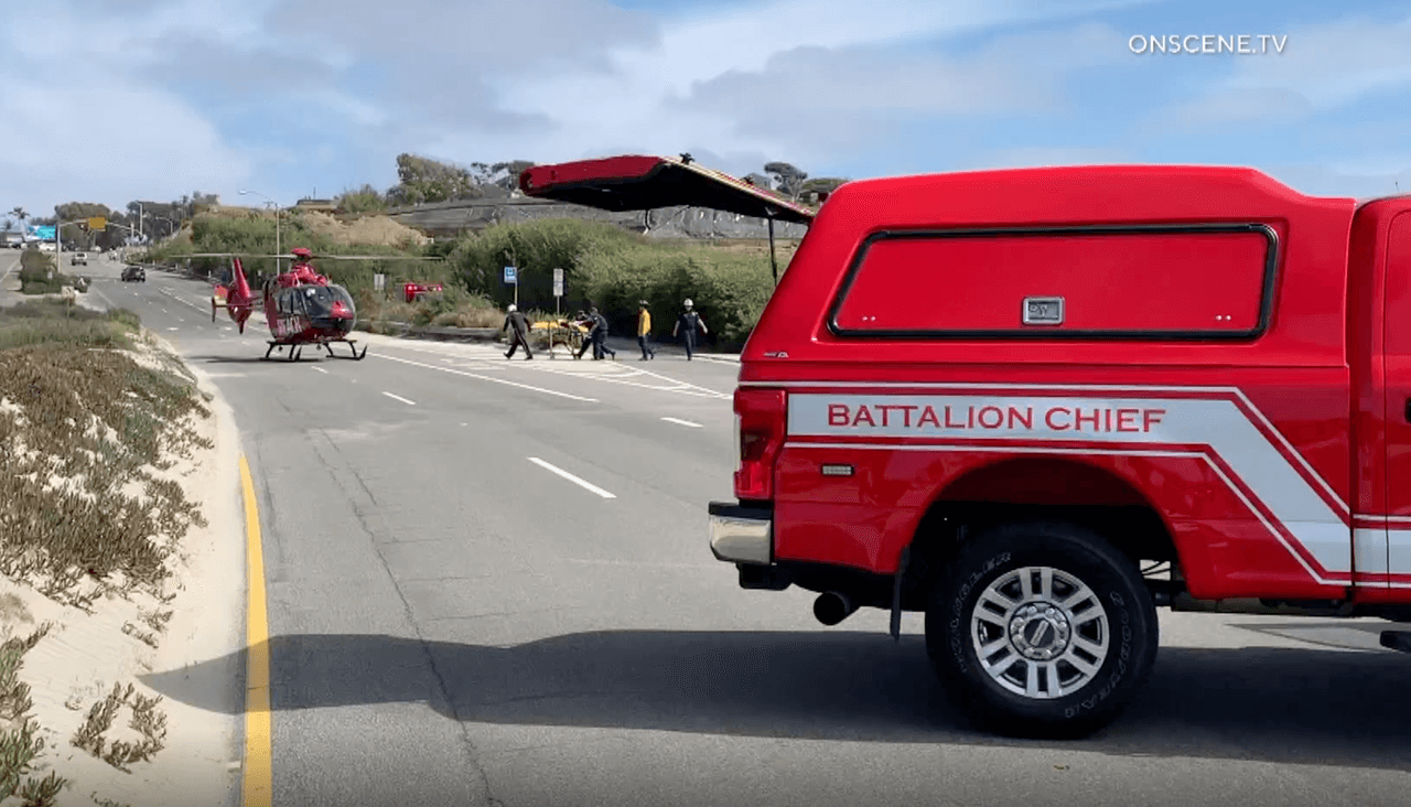 Sin embargo, los dos heridos no sobrevivieron a las lesiones y murieron en el hospital según informó el jefe del Departamento de Bomberos de Encinitas, Mike Stein.
