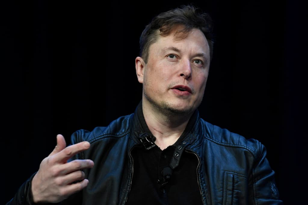 Qué dice la ley transgénero de California que llevó a Elon Musk a anunciar el traslado de X y SpaceX a Texas