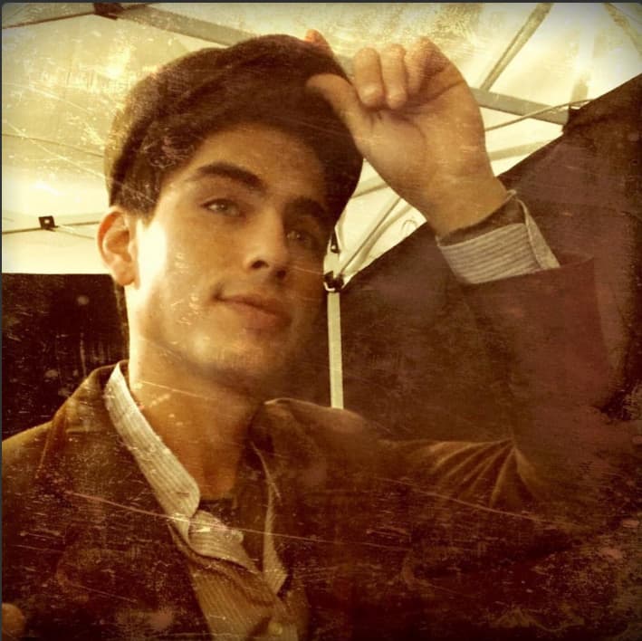 Hay elenco juvenil muy talentoso.