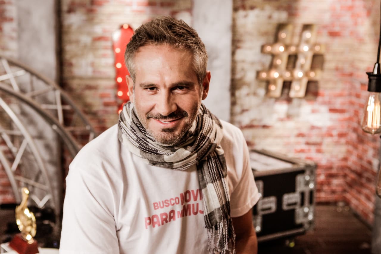 En esta lista no podía faltar Arath de la Torre, que gracias a la película ‘Busco Novio Para Mi Mujer’, quedó nominado.