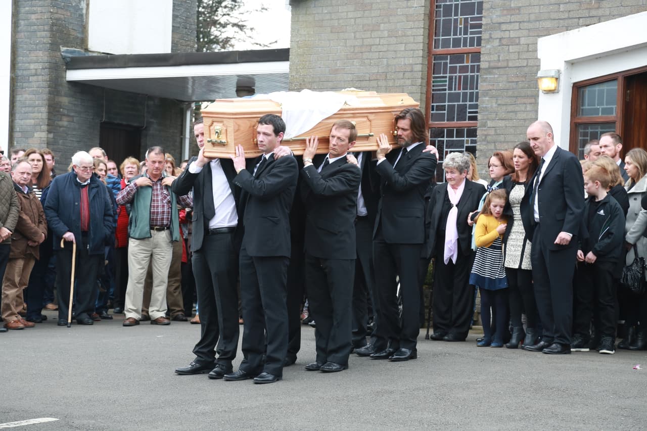 Imágenes del funeral de Cathriona White