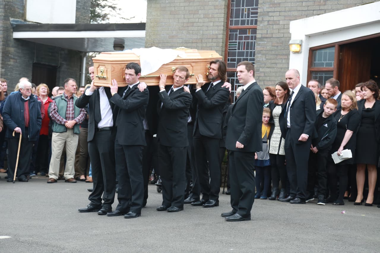 Imágenes del funeral de Cathriona White