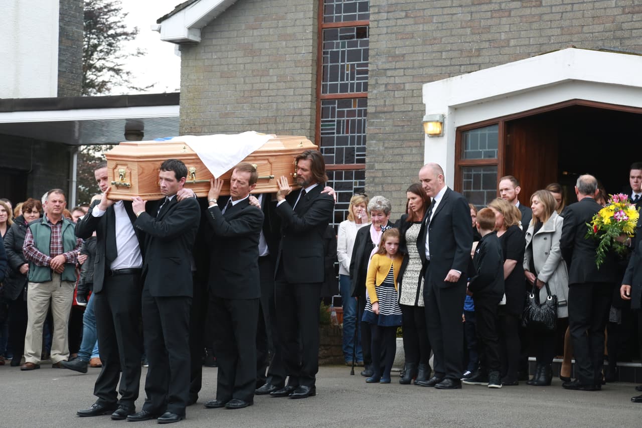 Imágenes del funeral de Cathriona White