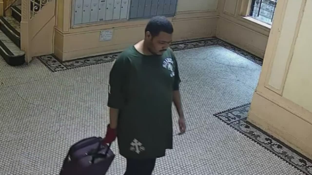 Identifican a sospechoso en conexión con la muerte de una mujer hispana de 57 años en El Bronx
