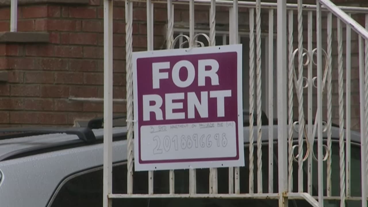 Miles de familias perderían sus hogares debido al fallo de la Corte Suprema de reanudar los desalojos en el país