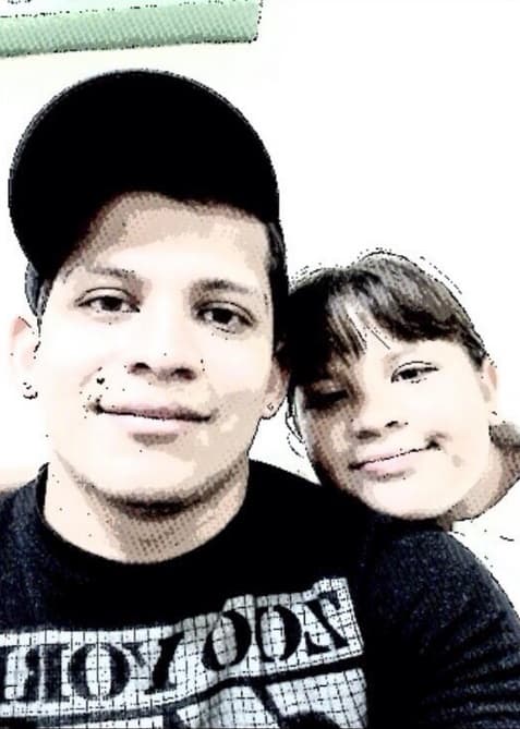 Ambos fueron golpeados por esta tragedia, pero el amor los mantiene unidos.