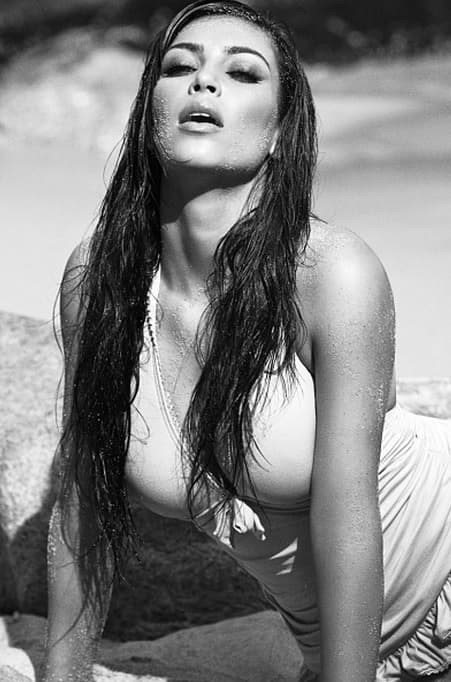 ¿Quién en su sano juicio dejaría sola a Kim Kardashian?