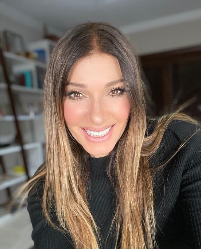 Fulop se unió al movimiento en pro del 'body positive' como muchas famosas latinas lo han hecho y con su foto en bikini compartió sus inseguridades y cómo luchó contra ellas.