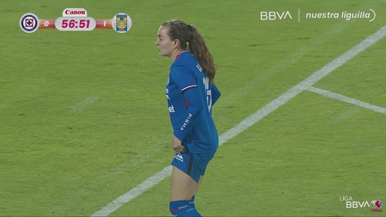 ¡Cruz Azul falla penal! Pierde la oportunidad del empate