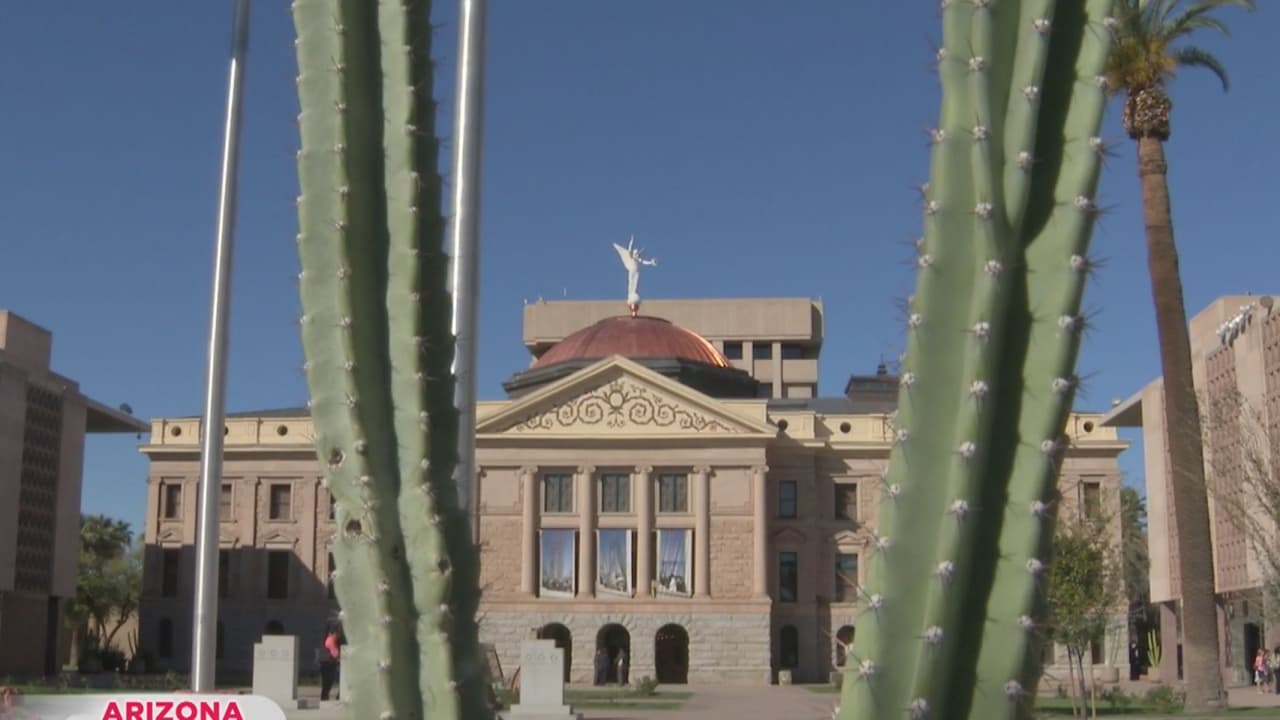 Los niños de 15 años ya no podrán casarse y otras leyes que entran en efecto en Arizona 