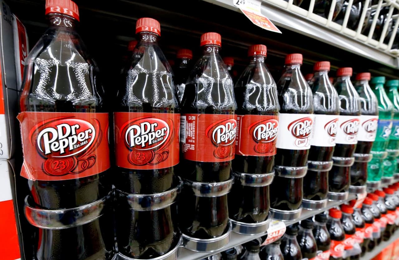 Bebió soda dietética por años para bajar de peso y al no lograrlo demandó a la empresa