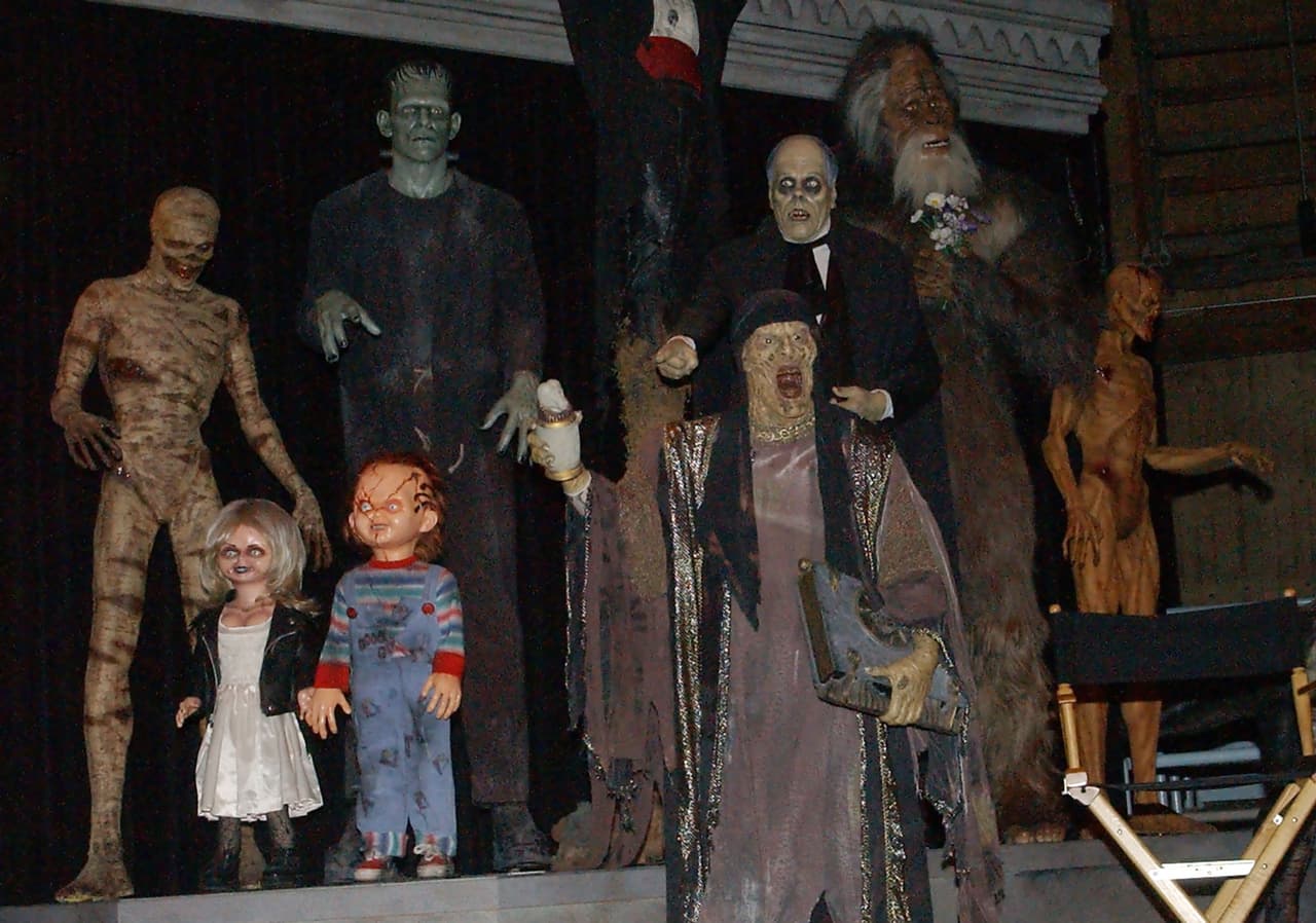<b>6. Universal Studios Hollywood en Los Ángeles, California. </b>Las galerías de efectos especiales exhiben algunas de las más emblemáticas criaturas del cine de horror. Foto: Robert Mora/Getty Images.