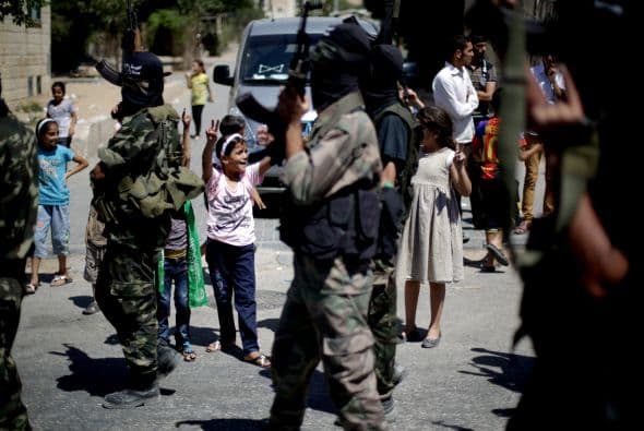 En algunos casos un universo paralelo es similar al nuestro, pero con acontecimientos históricos diferentes. O sea, la historia se habría desarrollado en otra dirección.