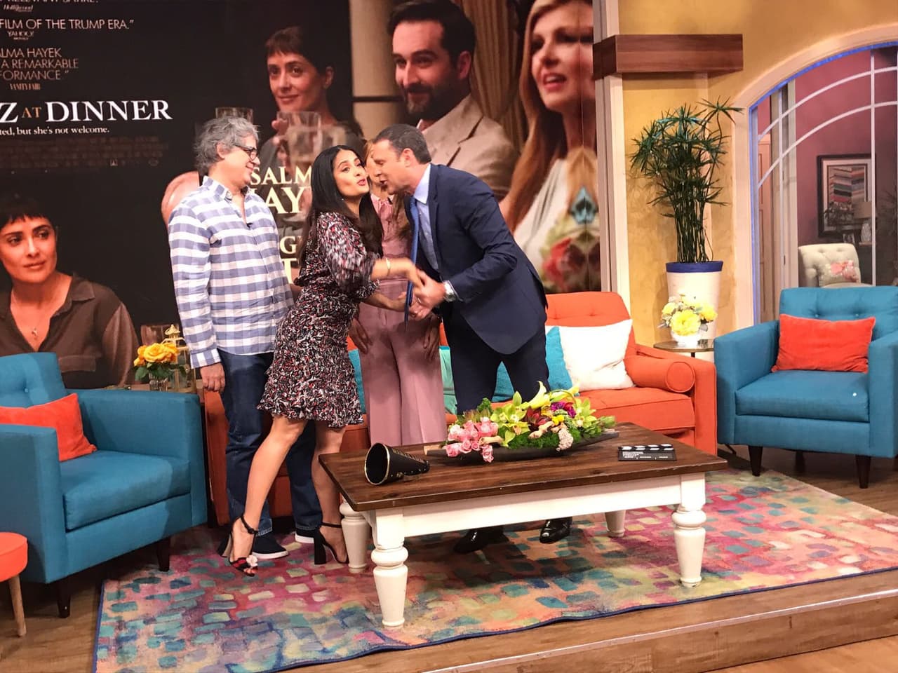 Alan Tacher y Karla Martínez les dieron la bienvenida a nuestro programa.