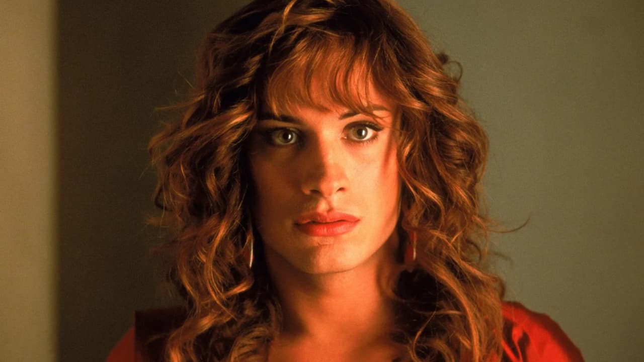 Gael García trabajó con Pedro Almodóvar en 'La mala educación'.