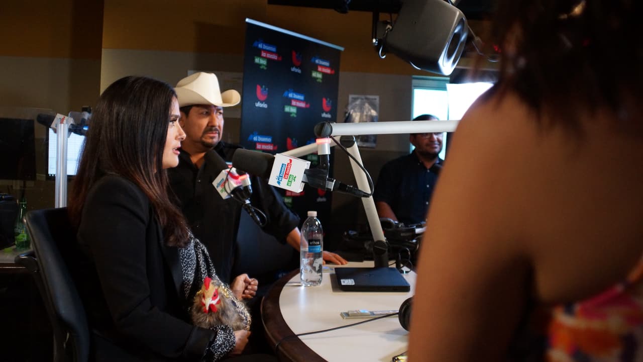 Así fue la divertida entrevista de 'El Bueno, La Mala y El Feo' con Salma Hayek.