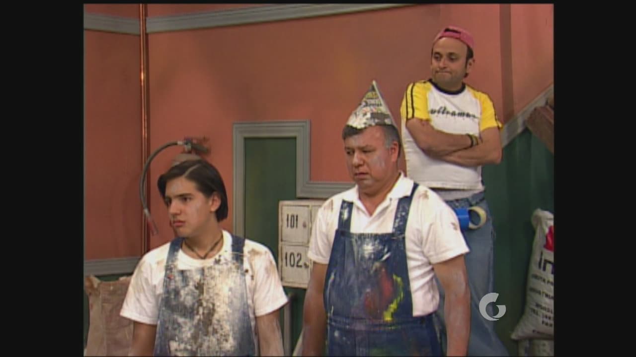 Con un gorrito de papel y un overol de mezclilla pasarás como un auténtico trabajador de obra.