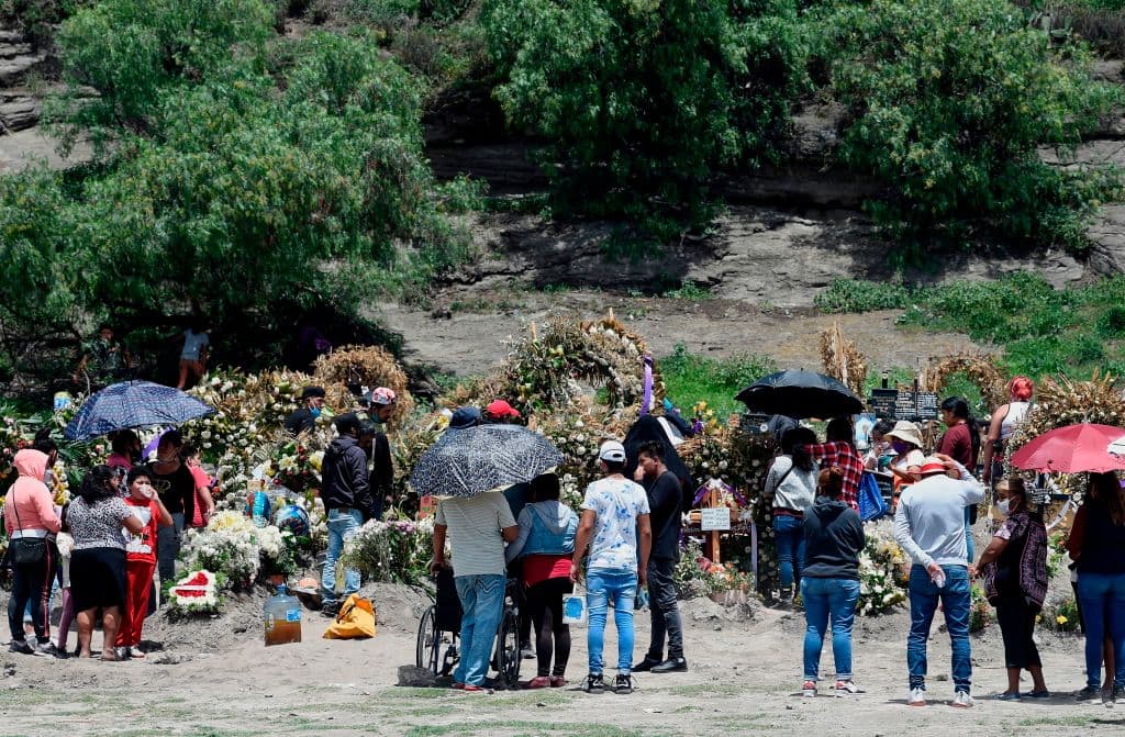 Funerales de fallecidos por coronavirus del Panteón Municipal del Valle de Chalco.