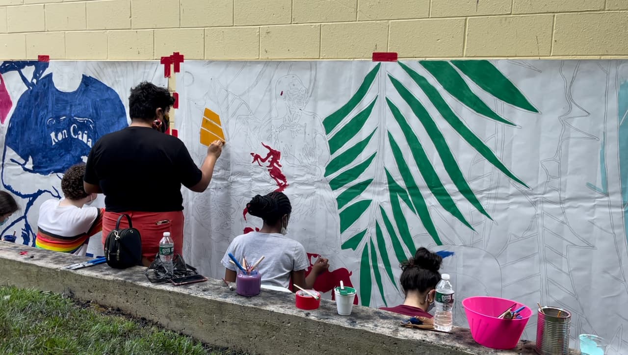 Algunas de las iniciativas de la oficina del Desarrollo Comunitario y Económico de APM.