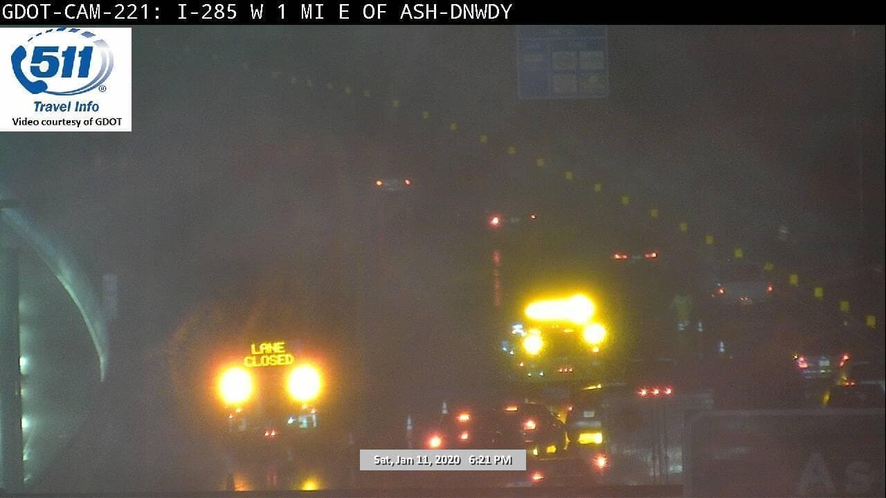 Imagen de la carretera I-285 sobre Ashford - Dunwoody Road.