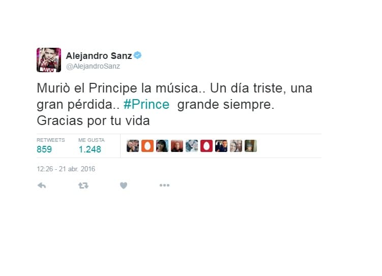 El músico español señaló que se trata de un día triste.