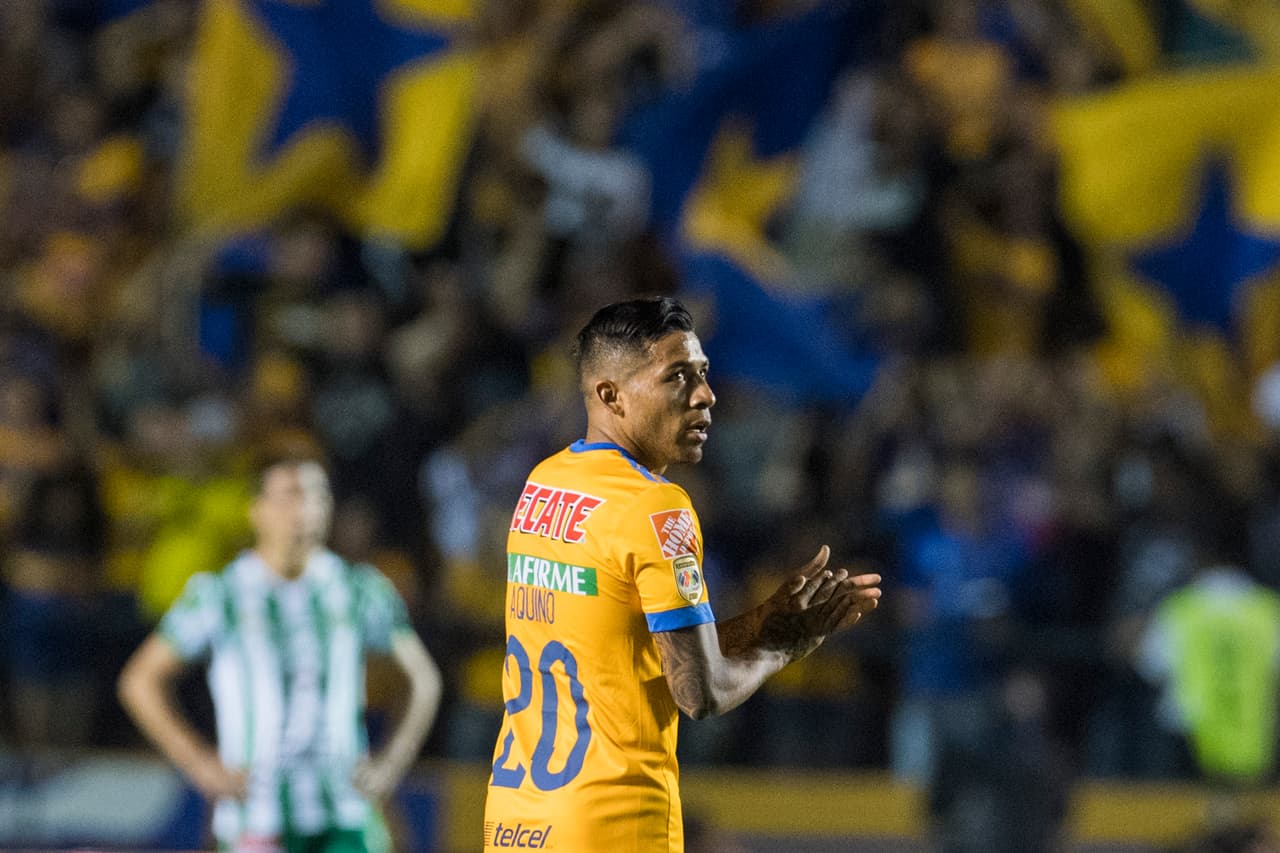 03 Tigres - 25 puntos: 7 ganados, 4 empates y 2 derrotas con 18 goles a favor y 10 en contra.
